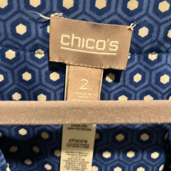 WOMENS CHICO’S 2/L DETAIL TOP - Picture 3 of 8